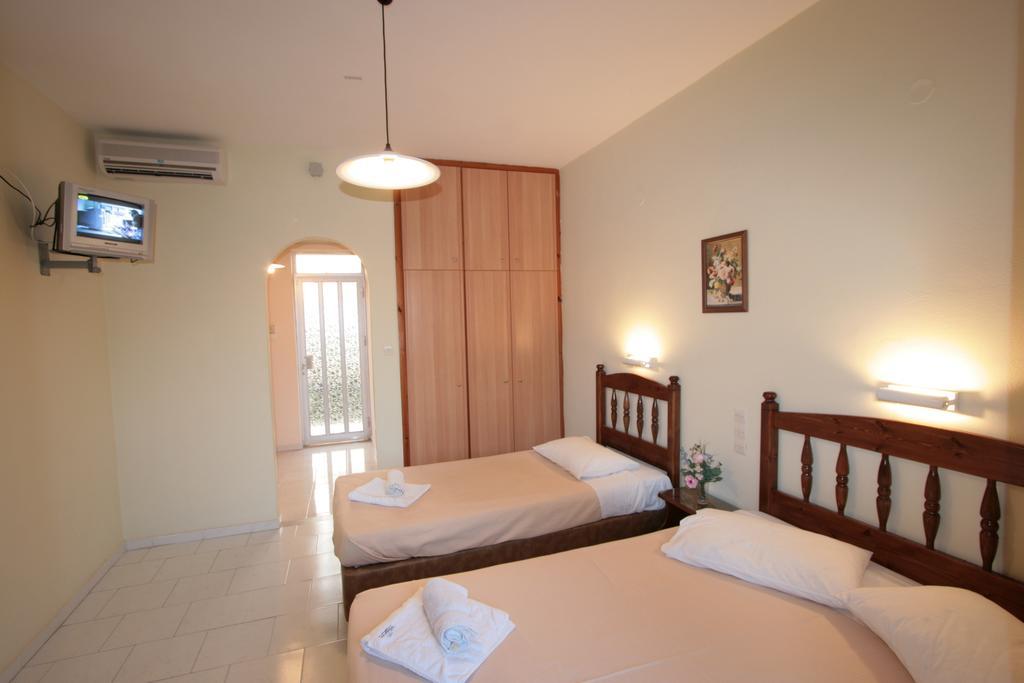 Stella Studios Laganas Habitación foto
